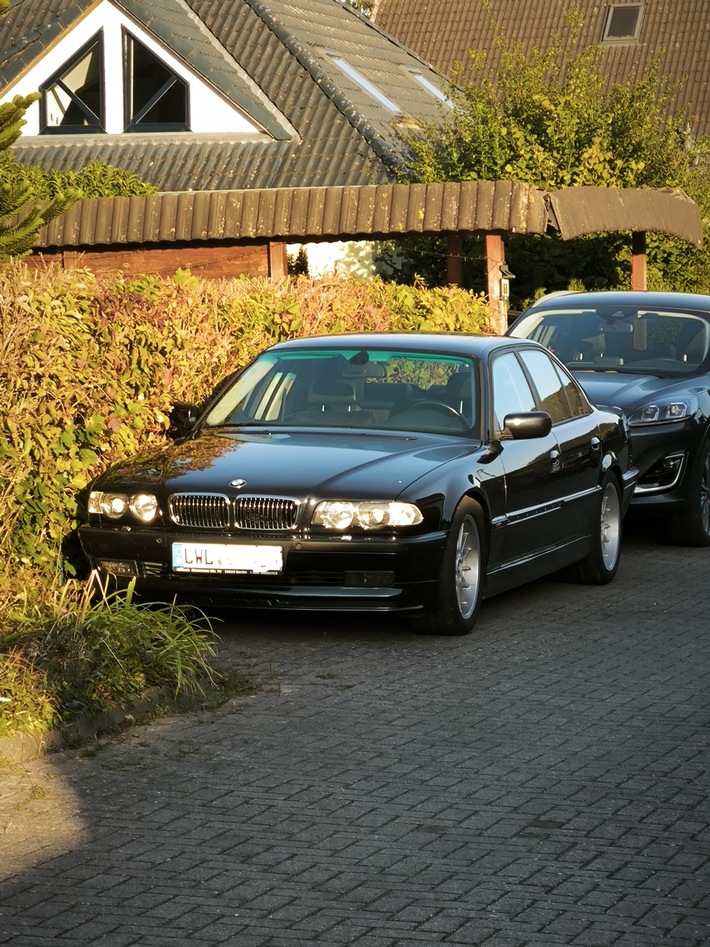 POL-HRO: Diebe stehlen "Youngtimer" in Dümmer
