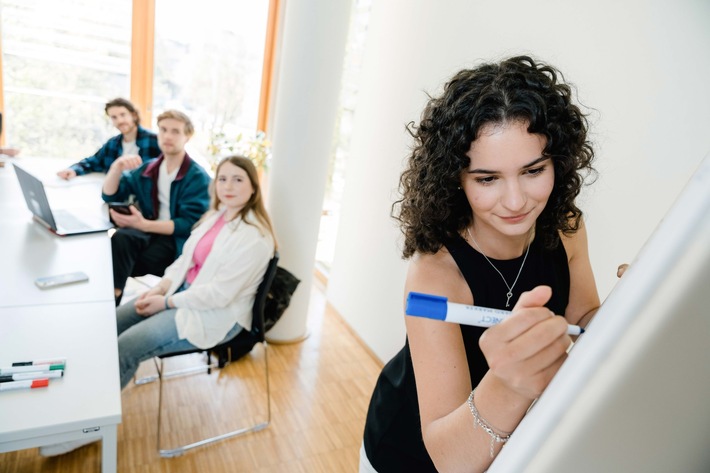 FH Kufstein Tirol bietet neuen Bachelor in Wirtschaftspsychologie* an