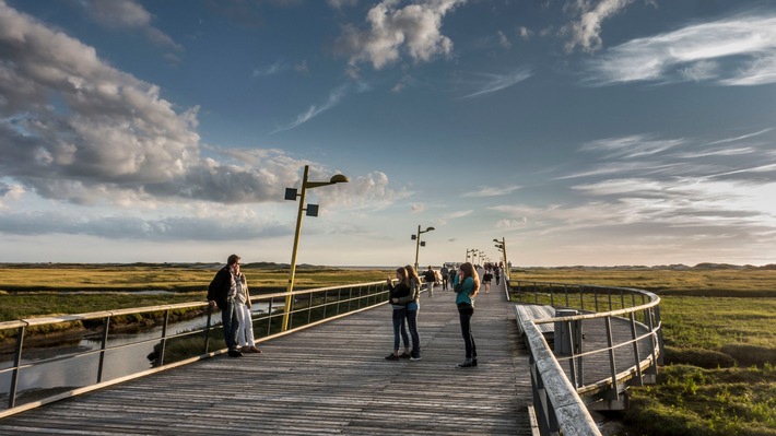 1.095 Meter ins Glück – 100 Jahre Seebrücke St. Peter-Ording