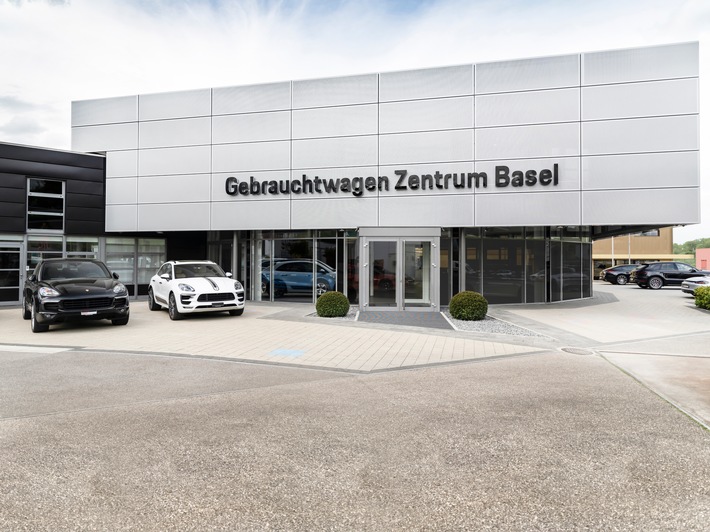 Erstes Porsche Gebrauchtwagen Zentrum der Schweiz eröffnet in Frenkendorf