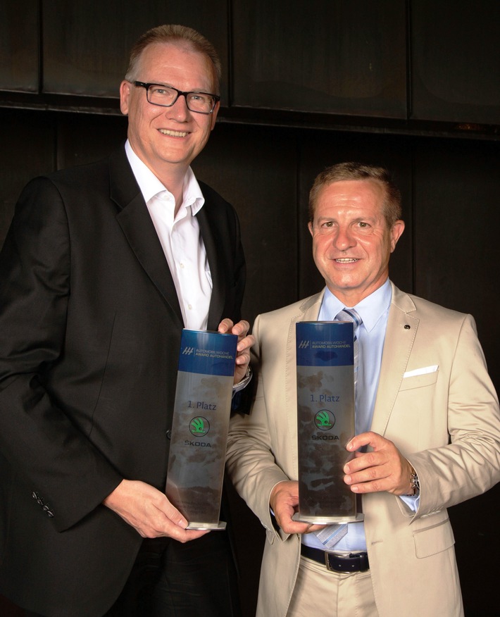 Automobilwoche Award Autohandel: SKODA hat unter den Volumenmarken die besten Verkäufer in Deutschland (FOTO)