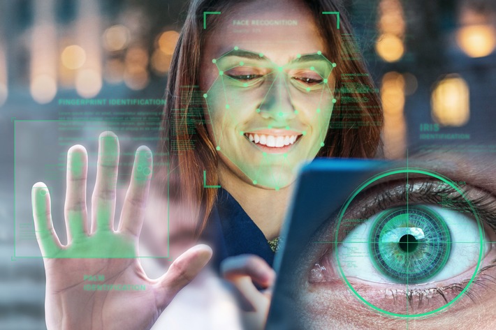 Multibiometrie bietet ein Maximum an Sicherheit / CeBIT 2017 - Mit DERMALOG Lösungen "Made in Germany" gegen Identitätsbetrug (FOTO)