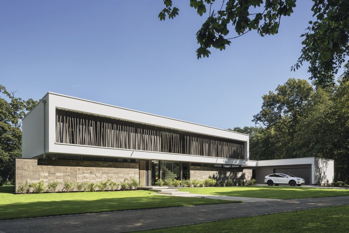 WeberHaus eröffnet luxuriöses Ausstellungshaus / Handwerkskunst in Perfektion