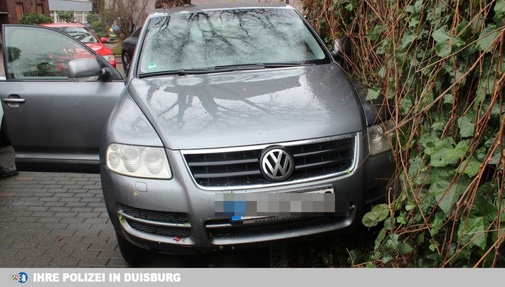 POL-DU: Ruhrort: Zwischen Auto und Mauer eingeklemmt