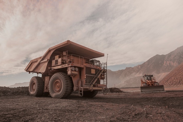 Innovativ und nachhaltig bei Green Mining und eigener Kapitalstruktur / Hauptgeschäft der Schweizer TH Mining AG ist internationales "Green Mining", ein nachhaltiger, ressourcenschonender und weitestgehend klimaverträglicher Bezug von und Handel mit Industriemineralien. / Weiterer Text über ots und www.presseportal.de/nr/155378 / Die Verwendung dieses Bildes ist für redaktionelle Zwecke unter Beachtung ggf. genannter Nutzungsbedingungen honorarfrei. Veröffentlichung bitte mit Bildrechte-Hinweis.