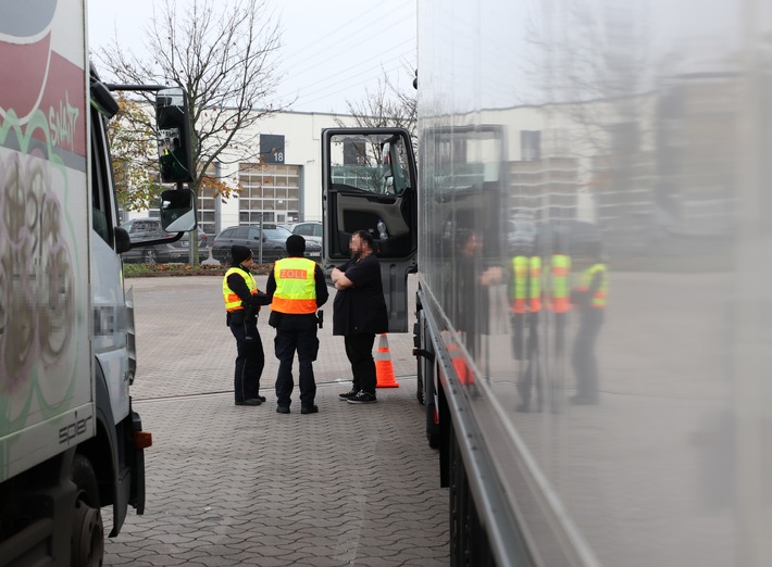 HZA-HH: Zollkontrolle im Hamburger Transport- und Logistikgewerbe//Zoll deckt zahlreiche Verstöße auf