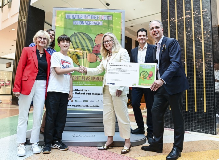 Nachhaltiger Konsum: 1.700 Berliner Kinder zeigen, wie es geht / Gewinner*innen bei großer Preisverleihung gekürt
