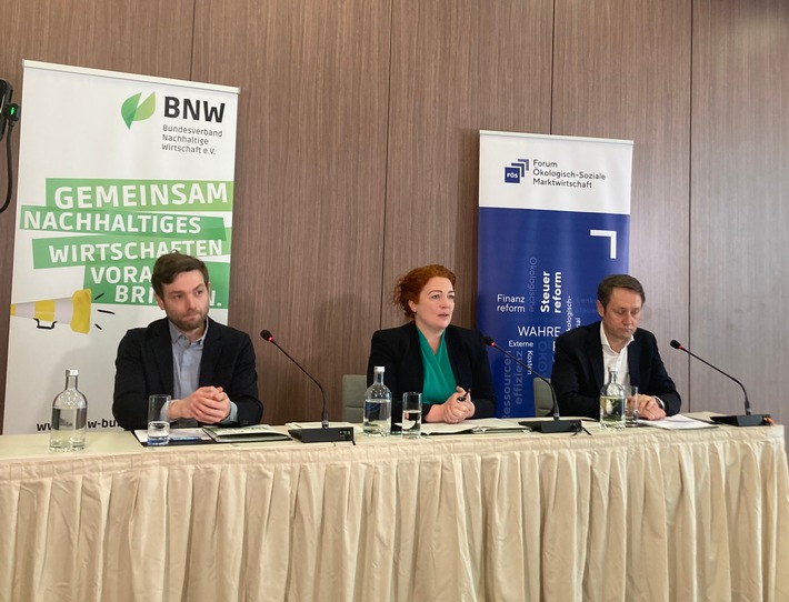 Pressekonferenz: Jetzt erst recht: Klimaschädliche Subventionen von fossilen Energien beenden, Unabhängigkeit von Russland schneller erreichen