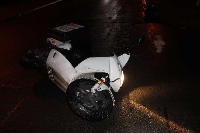 POL-HM: Skoda Fahrer begeht Verkehrsunfallflucht