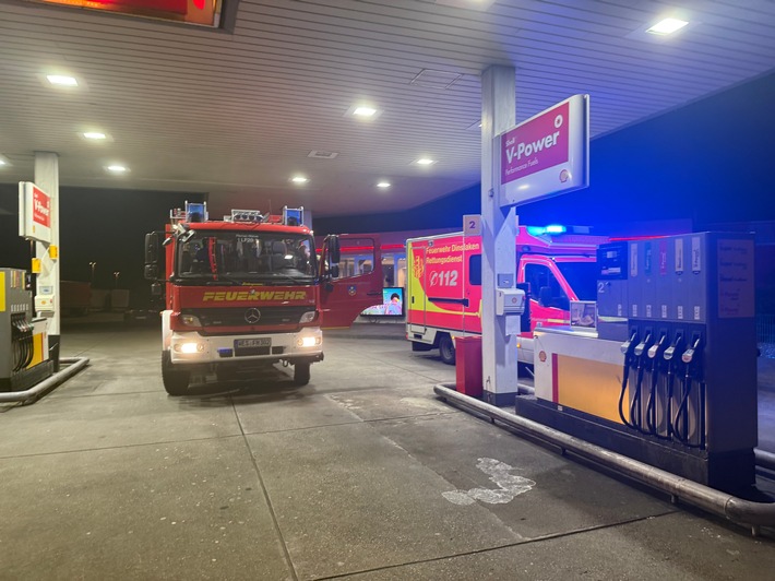 FW Hünxe: Feuerwehr unterstützt bei einem medizinischen Notfall