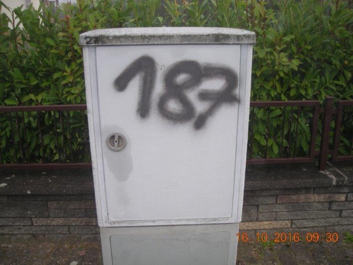 POL-PDLD: Sachbeschädigung durch Graffiti