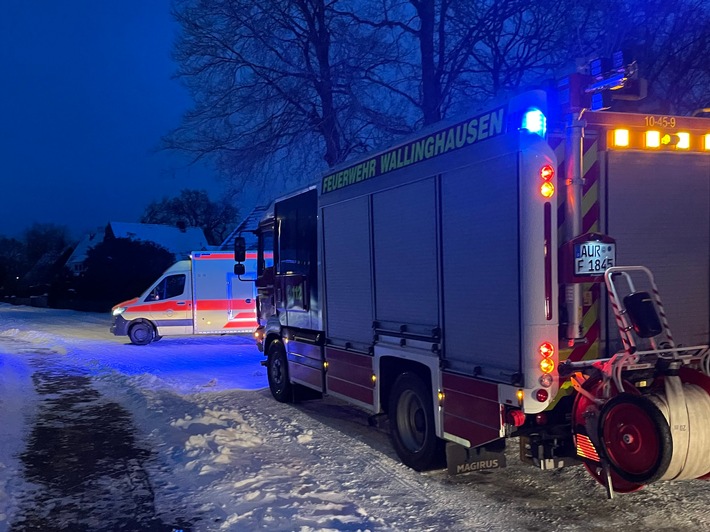 FW-AUR: Tragehilfe durch beengten Treppenraum