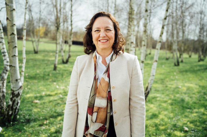 Weleda treibt Neuausrichtung der Arzneimittelsparte weiter voran: Dr. Mónica Mennet-von Eiff wird Chief Pharma Officer