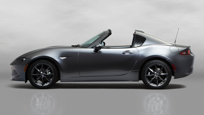 Mazda MX-5 RF feiert Europapremiere in Goodwood