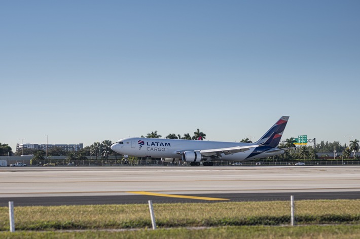 LATAM Cargo Chile als nachhaltigste Frachtfluggesellschaft des Jahres in Nord- und Südamerika ausgezeichnet