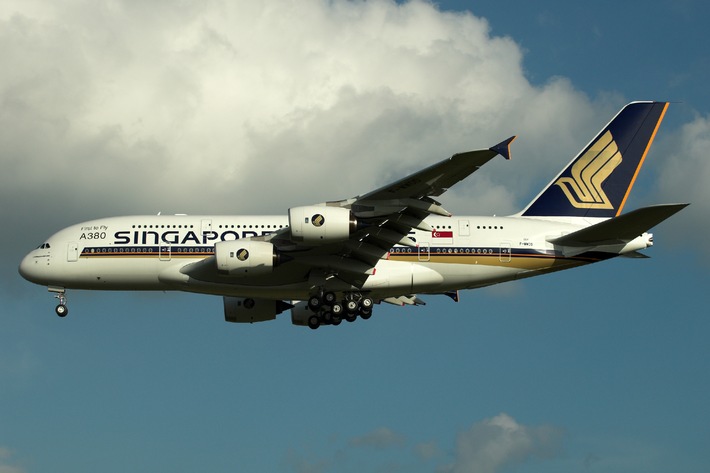 Singapore Airlines Airbus A380 kommt nach Zürich