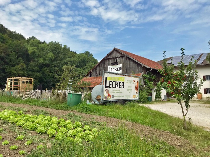 Nachhaltig und nah: Biohof Lecker setzt auf Photovoltaik und Stromspeicher / Hauskraftwerk von E3/DC sorgt für hohe Autarkie