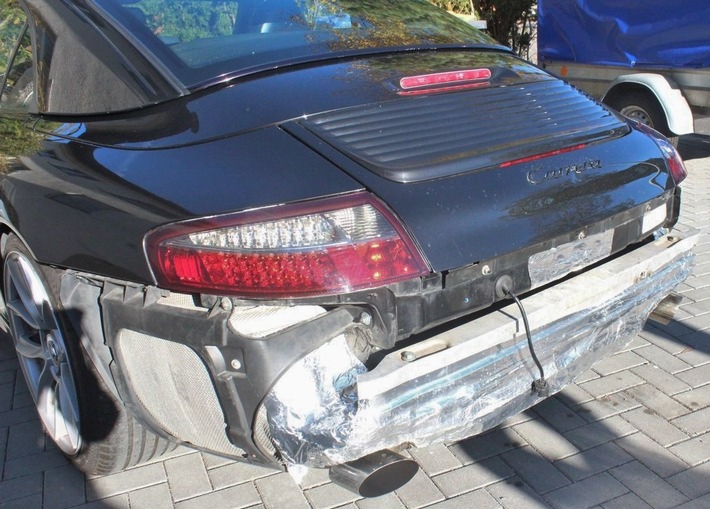 POL-RBK: Bergisch Gladbach - Heckstoßstange von Porsche geklaut