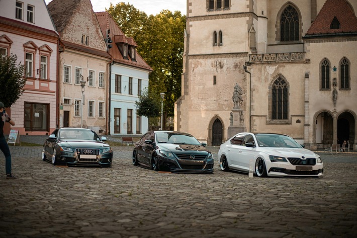 Autohändler Schweiz - Das sind die 10 wichtigsten Dinge, die der Fachmann Ihnen bei einem Autoverkauf bieten kann