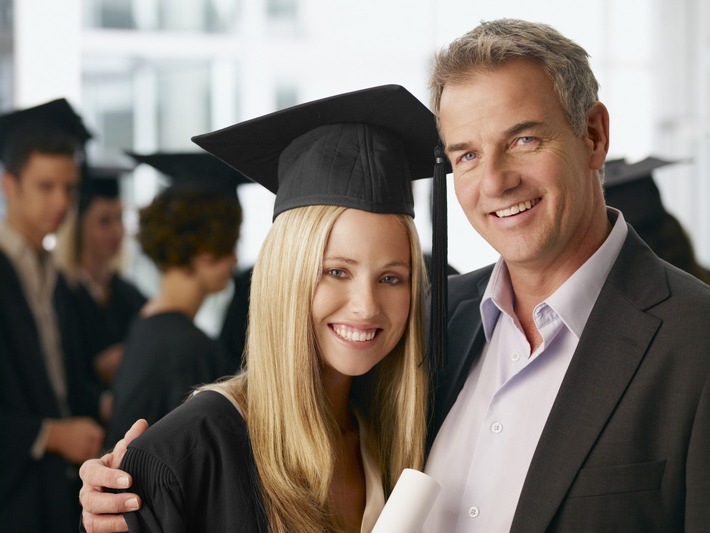 Pressemeldung: FPSB Deutschland gewinnt MLP Corporate University als weiteren Ausbildungsträger für das Thema Generationenmanagement