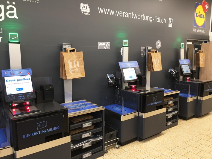 Lidl Schweiz führt Self Checkout Kassen ein / Teststart in Filiale Weinfelden