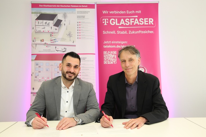 Moers: Glasfaser jetzt auch für Utfort und Kapellen