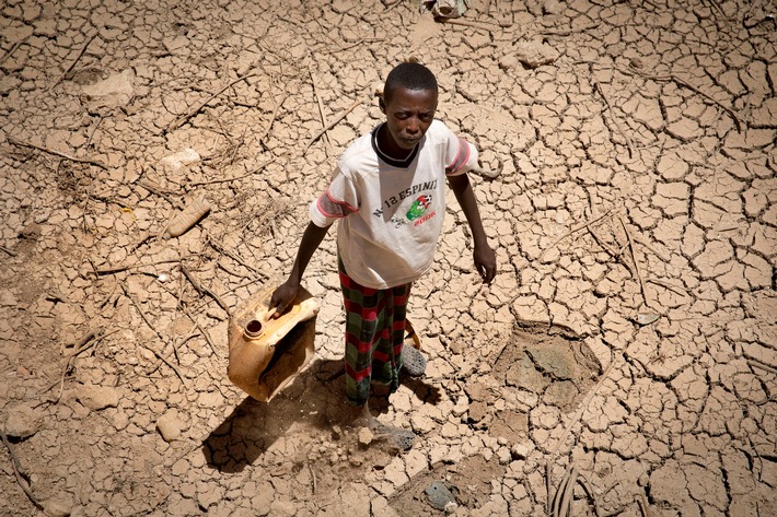 Carestia in Africa: Somaliland: soccorsi CRS per 50 000 persone
