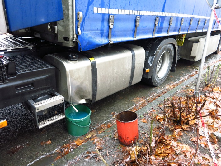 FW-WRN: Folgebericht Dieselunfall Wahrbrink - und mehr