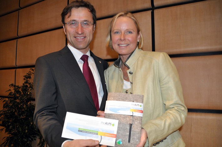 Die neue Lobbying Veranstaltung "theALPS" startet 2010 in Innsbruck - BILD