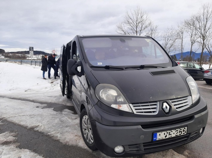 Bundespolizeidirektion München: Europaweit wegen Fahrzeugdiebstahls gesucht/ Bundespolizei bringt Ungarn in Auslieferungshaft