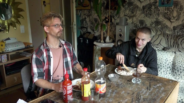 Start der neuen Folgen "Armes Deutschland - Stempeln oder abrackern?" bei RTLZWEI