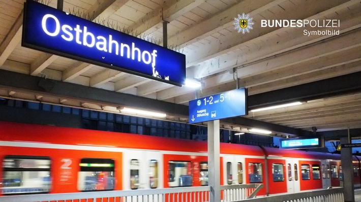 Bundespolizeidirektion München: Auseinandersetzung am Ostbahnhof // 32-Jähriger wird dem Haftrichter vorgeführt