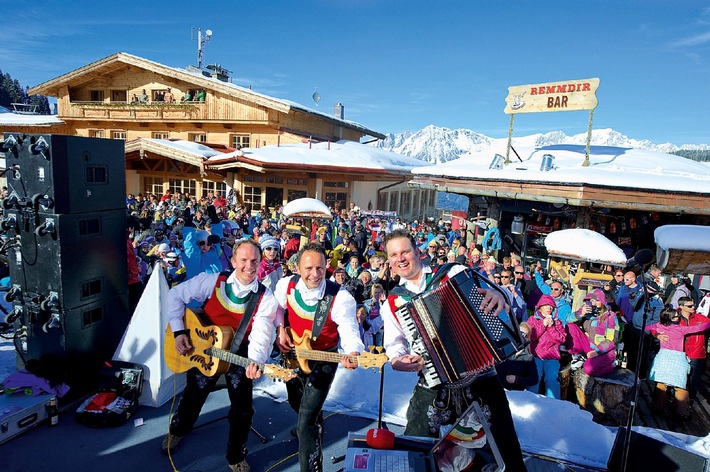 Im März steppt in der SkiWelt der Bär: Drei Wochen Partystimmung - und Skilehrer als Pistenguides - BILD