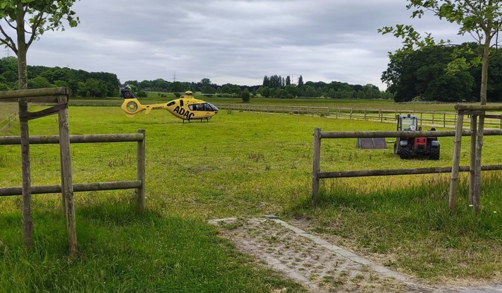FW-GLA: Schwerer Arbeitsunfall auf landwirtschaftlichem Betrieb - 41-jährige Frau schwer verletzt