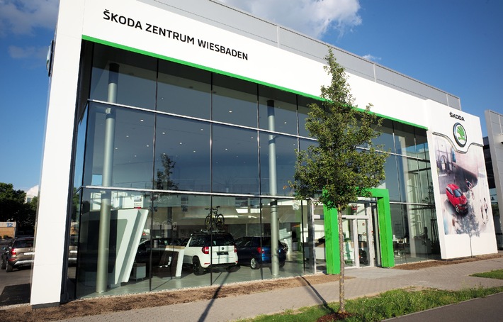 SKODA Zentrum Wiesbaden eröffnet im neuen Corporate Design (FOTO)