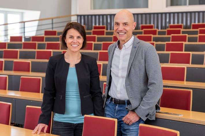 PM: Stärkung der Rechtsdidaktik: Dr. Olivia Czerny und Dr. Volker Steffahn auf Professuren für juristisches Lernen berufen