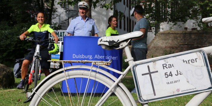 POL-DU: Der etwas andere Blick auf Unfälle - Polizei setzt VR-Brillen ein