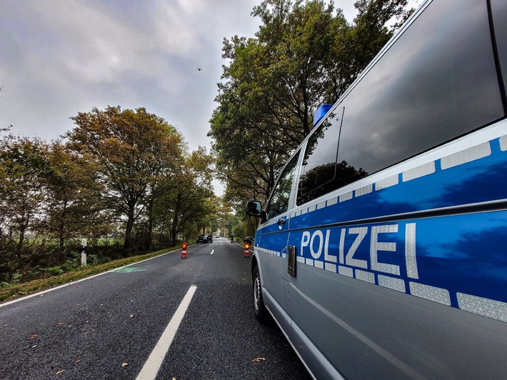 POL-ROW: ++ 22-Jähriger verursacht schweren Unfall ++