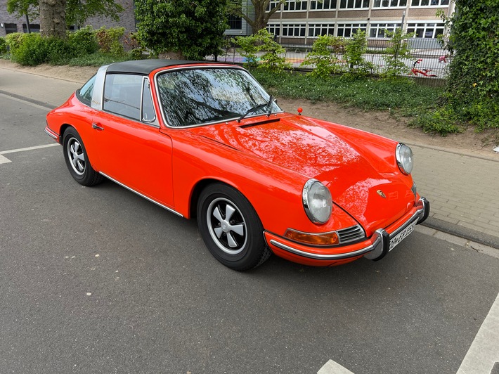 POL-ME: Auffälliger Porsche-Oldtimer gestohlen: Polizei ermittelt - Haan - 2308077