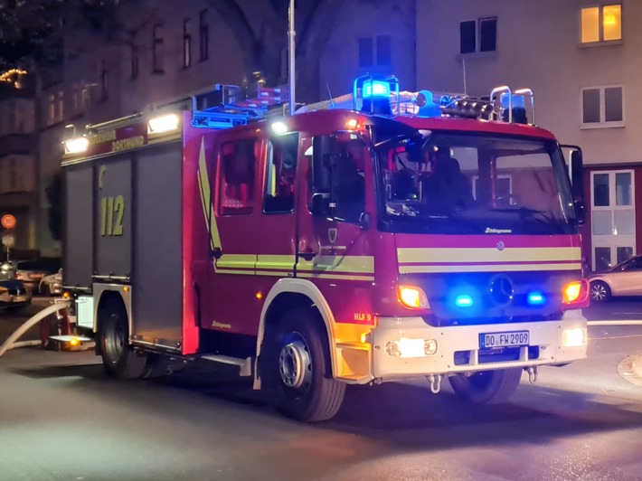 FW-DO: Kellerbrand in der Uhlandstraße