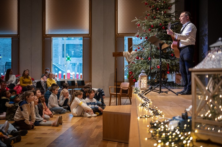 Heilsarmee Zürich organisiert Weihnachtsfest für 200 ukrainische Kinder am 23. Dezember 2023