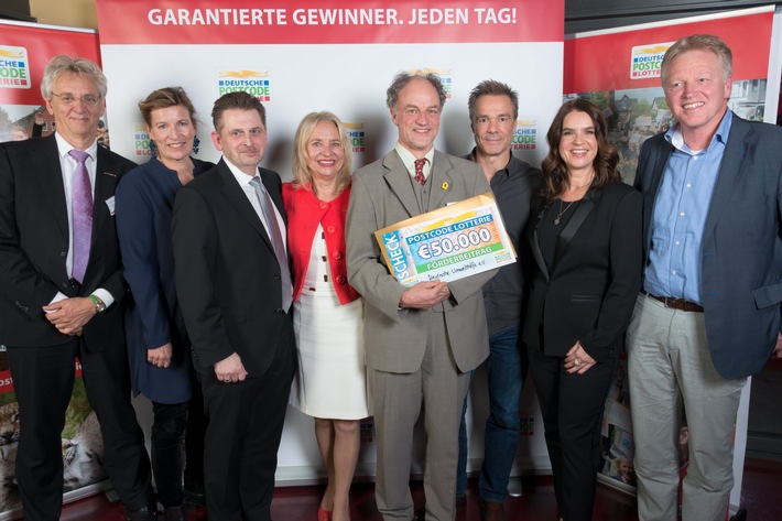 Zusammen für mehr Mut und Engagement - die 1. Charity-Gala der Deutschen Postcode Lotterie