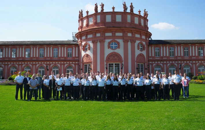POL-LM: Begrüßung von mehr als 90 neuen Mitarbeiterinnen und Mitarbeitern für das Polizeipräsidium Westhessen