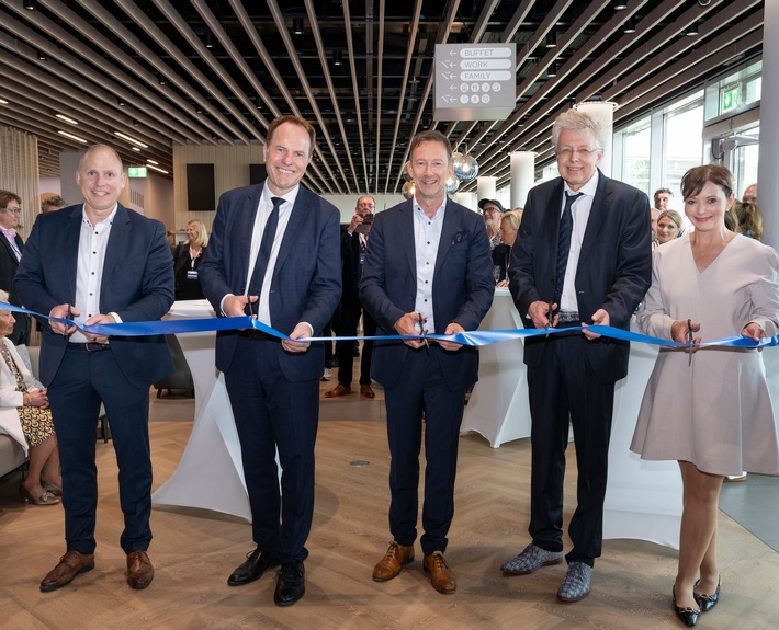 Auftragsverlängerung am Flughafen Düsseldorf / Klüh Catering baut Engagement in den DUS Airport Lounges aus