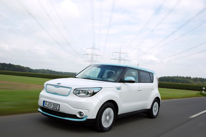 Kultiges E-Mobil mitten in der City testen: Kia Soul EV* auf Roadshow durch Niedersachsen