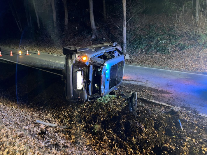 POL-GM: Drei Verletzte nach Verkehrsunfall
