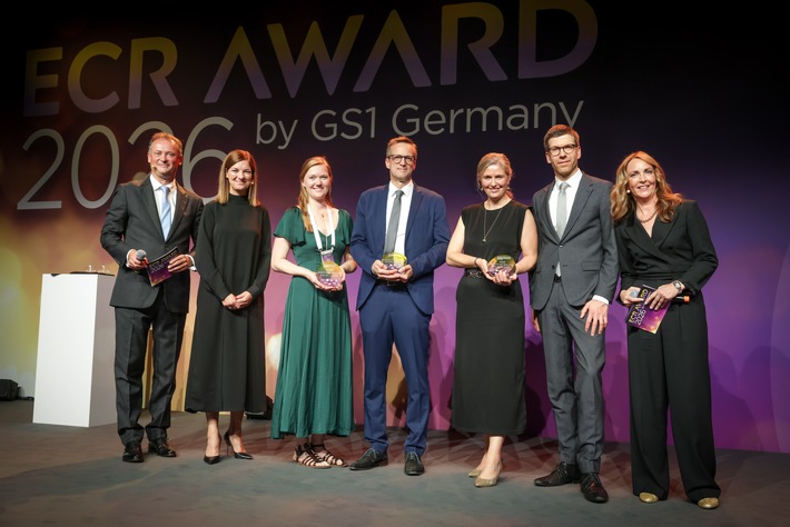 Gemeinsam für Mehrweg: budni und zerooo mit ECR Award ausgezeichnet