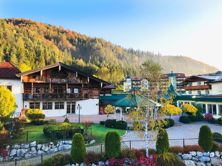 © Hotel Seehof Walchsee - Herbst.jpg