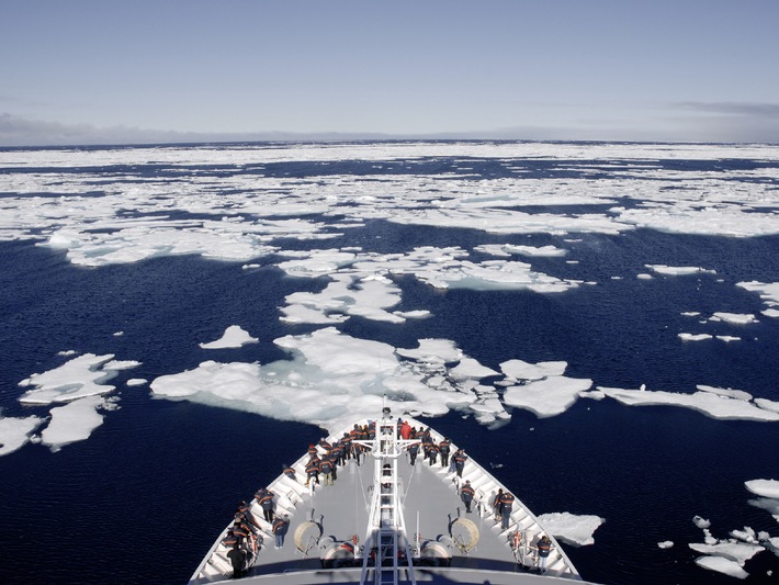 MS HANSEATIC: erfolgreiche Durchquerung der legendären Nordwest-Passage