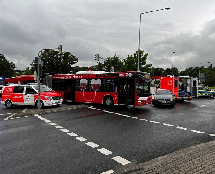 POL-AC: Fußgänger bei Unfall schwer verletzt